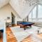 Large Lakefront Home Private dock and hot tub - ماكهنري