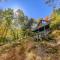 Newly renovated with a new deck Dock Slip Fire Pit Hot Tub Kayaks - Oakland