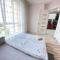 Two Bedroom Large Apartment in Chisinau - 基希讷乌