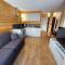 Charmant T2 avec Balcon, Proche Pistes, Ascenseur, Parking et Wifi Inclus ! - FR-1-516-200
