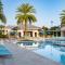 TownePlace Suites Orlando at FLAMINGO CROSSINGS® Town Center/Western Entrance