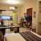 Comfort Hotel Suites