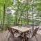 Traverse City Retreat with Deck and Lake Access - 特拉弗斯城