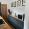 Comfortable 2 bedroom home from home with parking