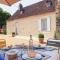 Maison Périgourdine Authentique avec Cheminée, Jardin, Cuisine d'Été et Visite de Truffière - FR-1-616-239