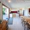 Ocean Pearl Luxury beachfront Bermagui Linen provided