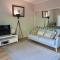 Beach Cottage Coolum Beach with Spa and Fire Table