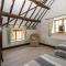 Lower Court Byre