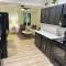 Modern 2 Bedroom Apartment