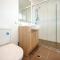 Lovely Beach House -Amazing Location, Pets - ZB9
