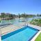 The Ultimate - Waterfront Luxury at Mooloolaba ZC2