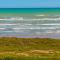 124 Surfers Pde - BYO Linen Beachfront