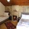 --HOTEL DEAL-- Rooms With Castle View