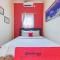 RedDoorz Syariah at Sudirman Street Garut