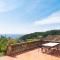 VILLA Castel del Monte - Panoramic Tuscan Villa with Jacuzzi