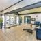 Comfort Inn & Suites - Edmonton