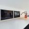 The Hideout King Bed/w TV Free Parking