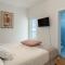 Pool apartment Ena