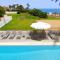 Villa Oceania - Beachfront