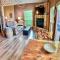 Winery Chateau Treehouse #12/ Oak Crest Cottages and Treehouse
