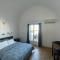 Leonidas Apartments