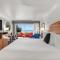Beachcomber Motel