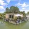 THE ROOT your charming floating home - 布拉迪斯拉发