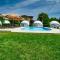 Seagloo Glamping - Adults Only