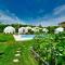 Seagloo Glamping - Adults Only
