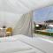 Seagloo Glamping - Adults Only