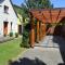 Large house with parking, 30 min to Prague center - Úvaly