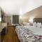 Red Roof Inn & Suites Thomasville