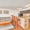 19th Floor Condo with Lanai & Sea Views - FREE Parking! home
