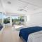 Iluka, Luxurious Riverfront Retreat