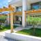 Brothers Studios & Suites