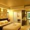 The Luxury Residence