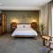 Amyntas Seafront Hotel
