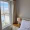 37 Trenwith Place, charming family home & garden!