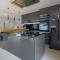 Awesome Home In Donji Vinjani With Kitchen - Topići