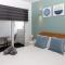 Cosy one bedroom apartments with free evening parking