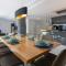 Awesome Home In Donji Vinjani With Kitchen - Topići