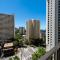 Spacious 14th Floor Corner Suite, Partial Diamond Head and Ocean Views, FREE Parking!