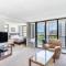 Excellent Diamond Head View Condo - Remodeled, Free Parking!