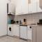 Peaceful 2 BR Apt with Backyard in Prime Location - فيينا