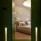 DWELL - Elegant City Stay