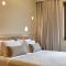 DWELL - Elegant City Stay