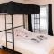 Luxurious condo (1100 sq2) /private elevator!