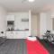 The Hibernian Studio Apartments - 4 Latter Street - 提马鲁