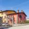 Renovated Farmhouse near lake Garda