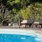Kirra Beach House - relax in pool & sauna